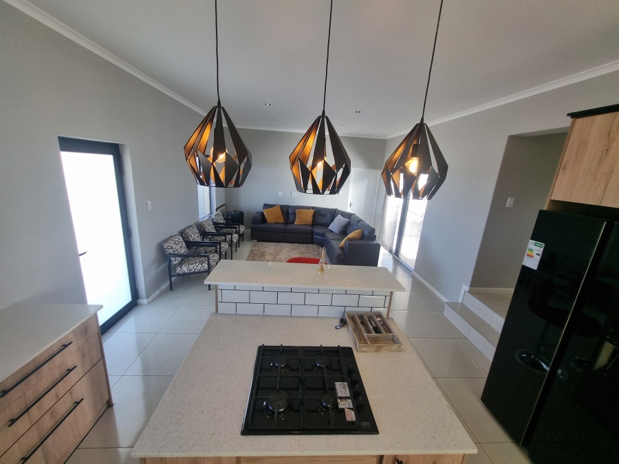 To Let 3 Bedroom Property for Rent in Hoogland Western Cape